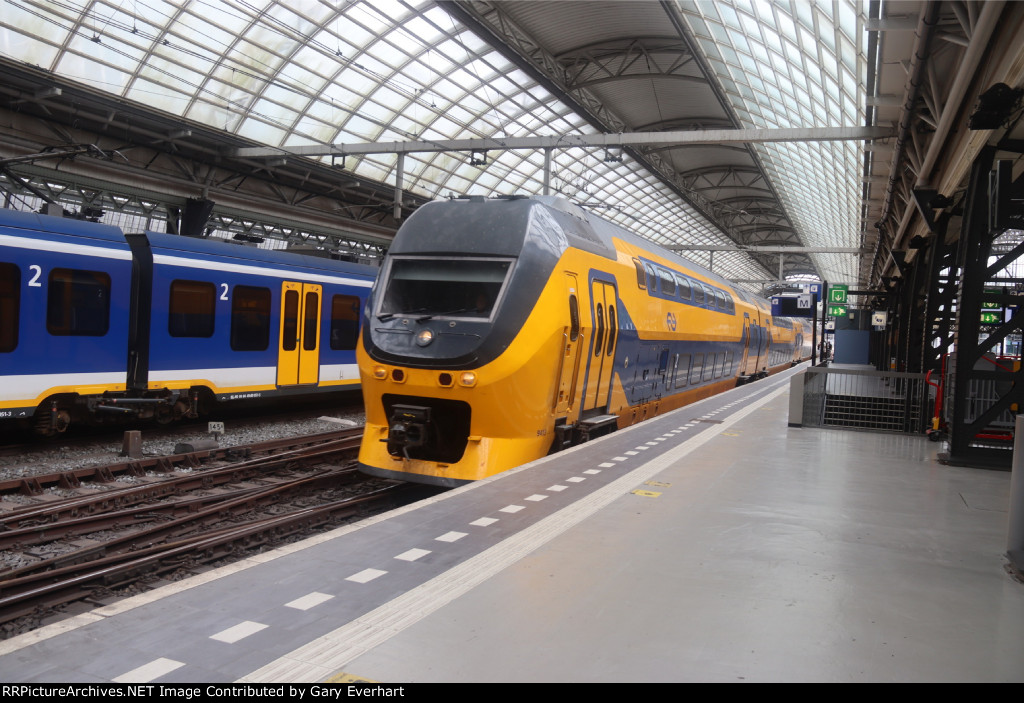 NS VIRM #9413 - Nederlandse Spoorwegen 